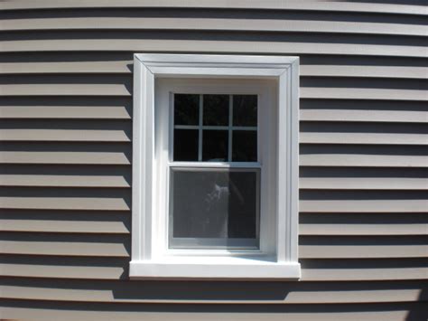 Window trim and vinyl siding done right. | Window trim exterior, Window trim, Exterior decor