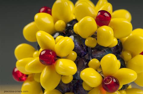 PRECIOSA Solo™ - Iva Jarolínová | Colorful World Of Beads An… | Flickr