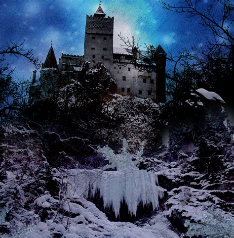 Snowy Castle by glitterlover on deviantART