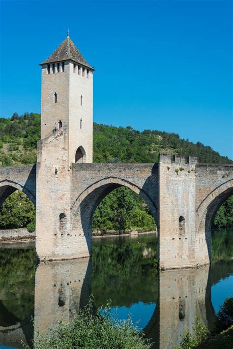 Pont Valentre in Cahors, France. Stock Photo - Image of destination, historic: 79971040