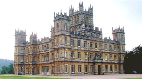 Secrets of the Manor House - Secrets of Highclere Castle Preview - Twin ...