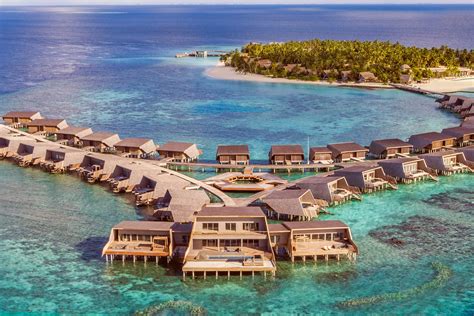 The St. Regis Maldives Vommuli - linaratravel