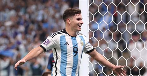 Julian Alvarez World Cup heroics spark Aston Villa transfer response ...