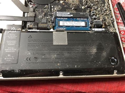 Replacing a MacBook or MacBook Pro battery 2 - Page 2 | ZDNet