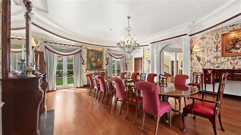 A $17.9 Million Georgian-Style Mansion Takes You Back to a Bygone Era ...