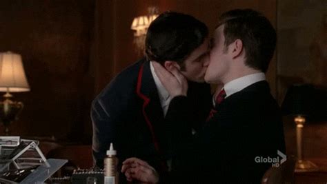 Klaine Kiss