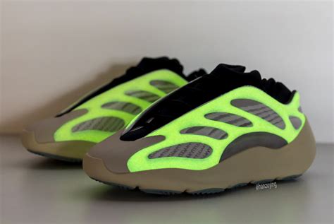 Did You Know That The adidas Yeezy 700 V3 Azael Glows In The Dark ...