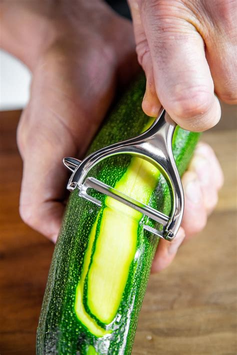 Y-shaped vegetable peeler, 16 cm - Kitchen Craft | KitchenShop