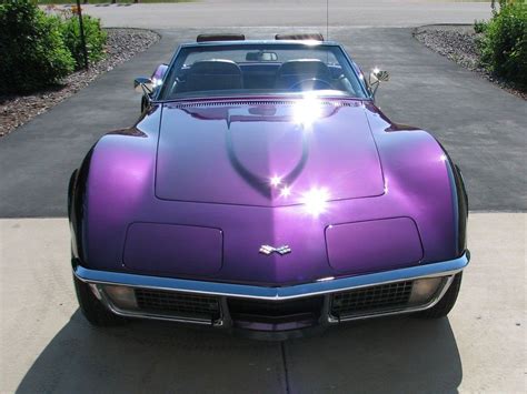 Corvette Photos - Corvette Images | Corvette convertible, Corvette, Chevrolet corvette