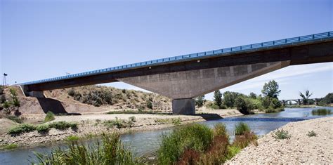 Bridge over the river Guadiana | Arquitectos Ayala | Archello