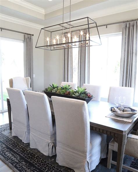 Linear pendant light #diningroompendantlight | Pendant lighting dining room, Dining room light ...