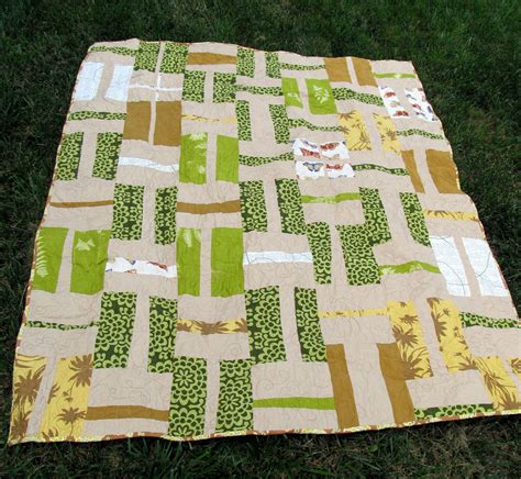 Brown & Green Quilt | Quilts, Green quilt, Green