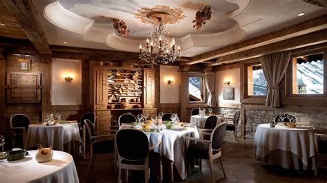 Gastronomic Restaurants in Savoie in Summer - Michelin Starred - Les 3 Vallées