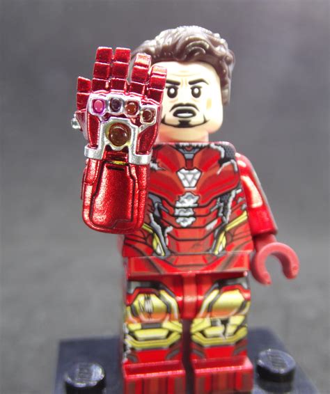 Man of Iron Gauntlet, Iron Man | Lego iron man, Lego projects, Lego gifts