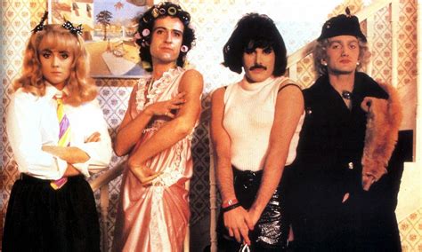 Video Rock: “I want to break free” - Queen