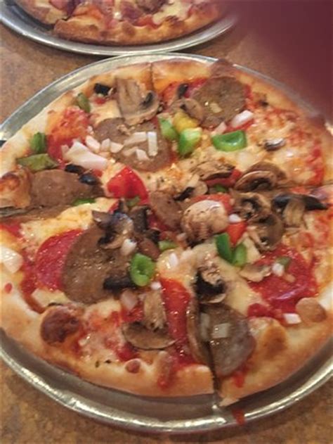 HAWTHORNE'S NEW YORK PIZZA AND BAR HARRISBURG - Menu, Prices & Restaurant Reviews - Tripadvisor