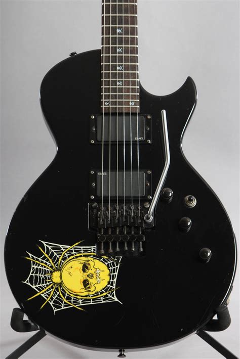 ESP Custom Guitar KH-3 Kirk Hammett Spider Signature Electric Guitar | Guitar Chimp