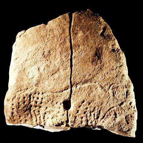 Rock Art Blog: 38,000-YEAR-OLD AURIGNACIAN CAVE ART DISCOVERED IN FRANCE: