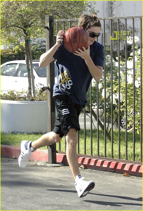 Zac Efron is a Basketball Balla: Photo 727531 | Photos | Just Jared ...