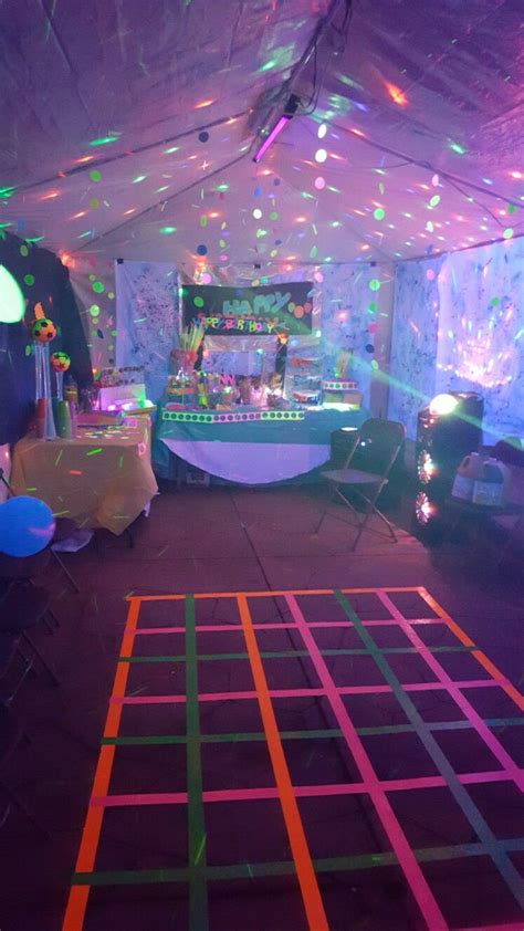 Pin by Alma Rodriguez on Neon Glow Party | Glow party, Neon glow, Fun slide