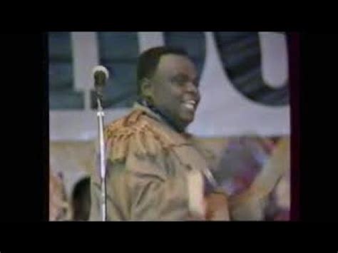 PEPE KALLE CONCERT LIVE IN ABIDJAN 1991 (with translated lyrics ...