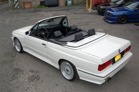 BMW E30 M3 Convertible Build and Restoration ! Hot classic convertible ...