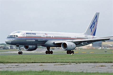 Hace 39 años se realizó el primer vuelo del Boeing 757