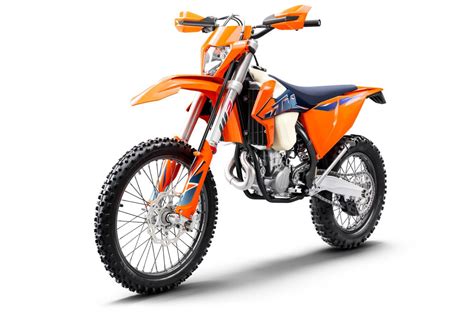 Motorrad Vergleich KTM 450 EXC-F 2022 vs. Husqvarna FE 501 2023