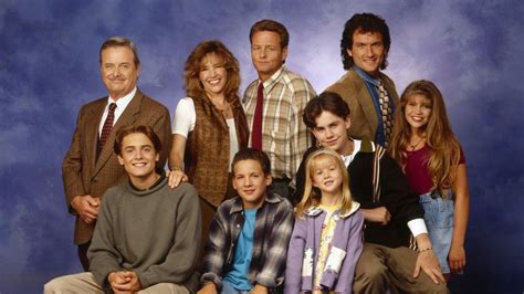 'Boy Meets World' Cast Has an Epic Reunion With Mr. Feeny (PHOTO)