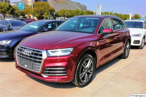 Audi - Q5L II - 40 TFSI (190 Hp) quattro S tronic (Petrol (Gasoline)) 2017/... car specs