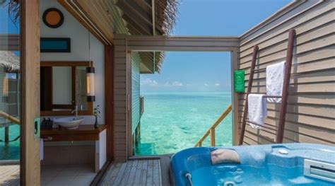 Meeru Island Resort & Spa | Overwater Bungalows