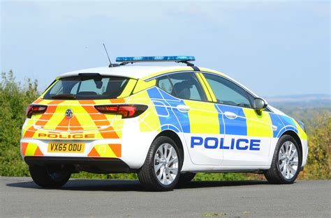 Vauxhall Gets UK's Biggest Police Car Order | GM Authority