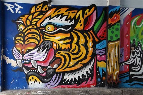 Street Art Streetart in Malaysia Editorial Stock Photo - Image of ...