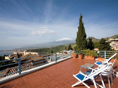 Hotel Continental - Taormina City Center, Taormina, Sicily, Italy booking and map.