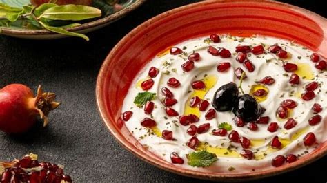 Fruit Raita Recipe: हा रायता महानवमीच्या उपवासात दिवसभर देईल ऊर्जा आणि ...