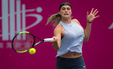 Tennis Player Sabalenka / Sabalenka storms to victory in WTA Wuhan Open ...