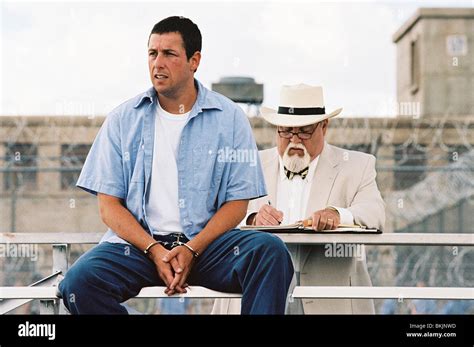 THE LONGEST YARD (2005) ADAM SANDLER, WALTER WILLIAMSON LYAR 001-05 Stock Photo - Alamy