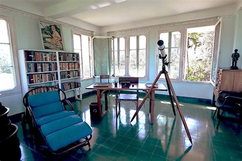 PHOTO: Ernest Hemingway House in Cuba | Hemingway house, Ernest hemingway house, Ernest hemingway