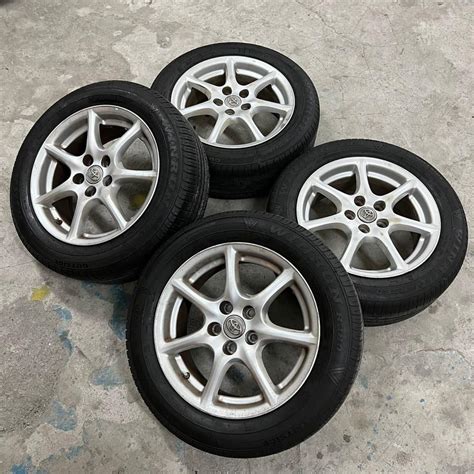 Original 17 inch sport rim Estima tyre 90%, Auto Accessories on Carousell