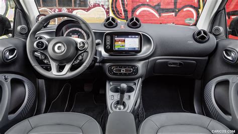 Smart ForTwo Coupe Electric Drive - Interior, Cockpit | Caricos