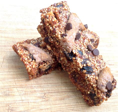 Chewy Snack Bars Loaded with Health - ARTISTIC VEGAN