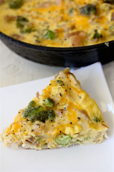 Healthy Broccoli Chicken & Cheddar Frittata Recipe - The Whole Smiths