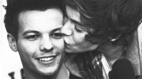 Harry Styles And Louis Tomlinson? Relationship Status In 2021? - WTTSPOD