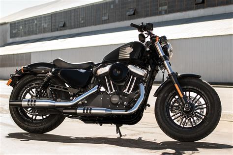 Harley-Davidson Sportster Forty-Eight Modelljahr 2018 - Bike & Bildergalerie