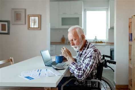 AARP Offers Free Tax Prep to Older Adults and Taxpayers With Low to Moderate Incomes