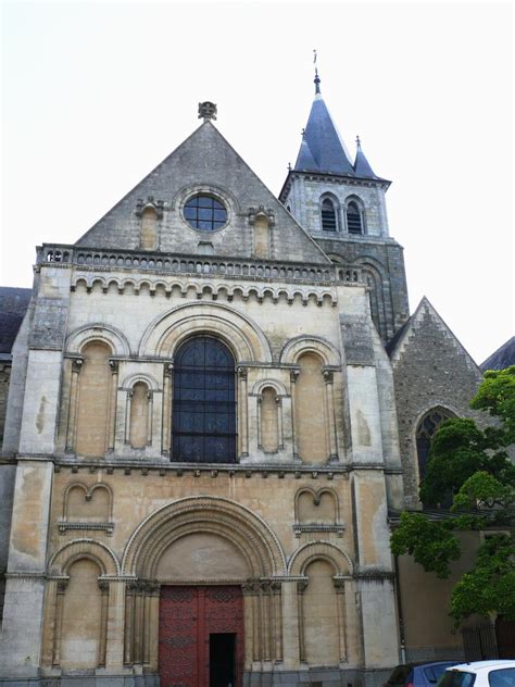 Laval Cathedral (Laval, 11th century-19th century) | Structurae