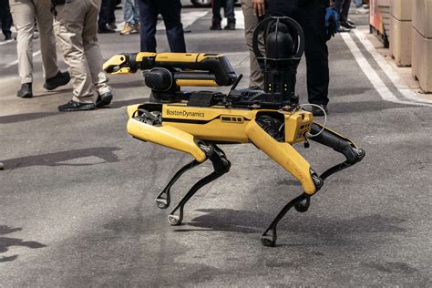 NYPD Brings Back Dystopian Robot Police Dogs