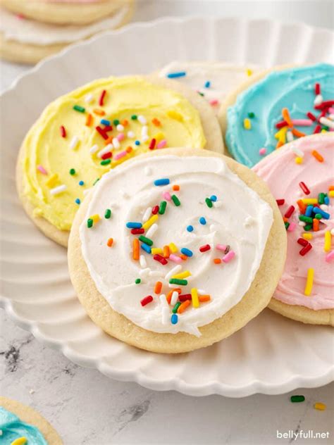 Easy Sugar Cookie Frosting {that hardens, too!} - Belly Full