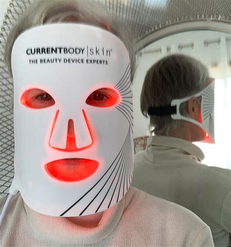 LED face mask review - Currentbody face mask