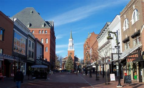 File:Church Street Burlington 5.JPG - Wikimedia Commons